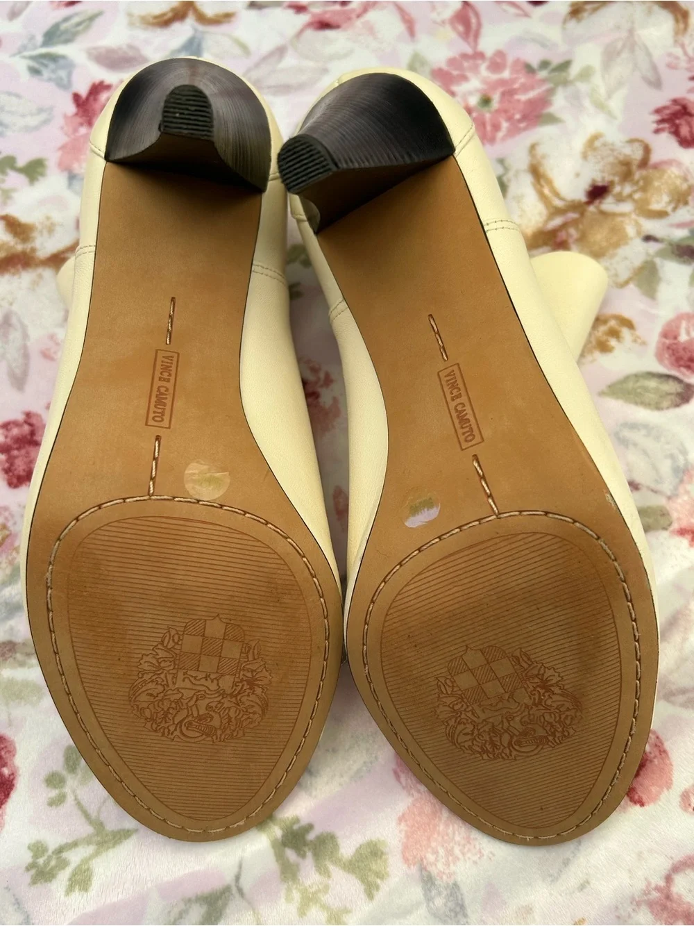 Vince Camuto Alanna Peep Toe Leather Booties Ivory Cream Size 9M